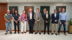Cayetano Heredia recibe visita del CNRS para fortalecer oportunidades de cooperación científica internacional