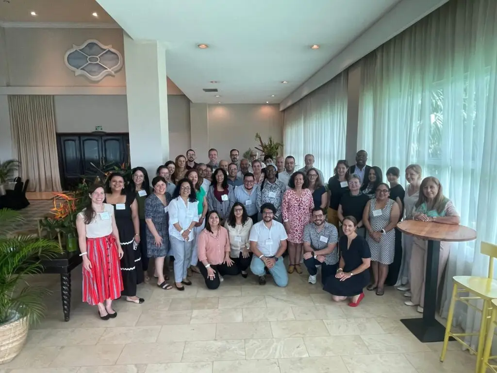 MMS-Americas-Panama-group-photo_Caroline-Buckee-1024x768
